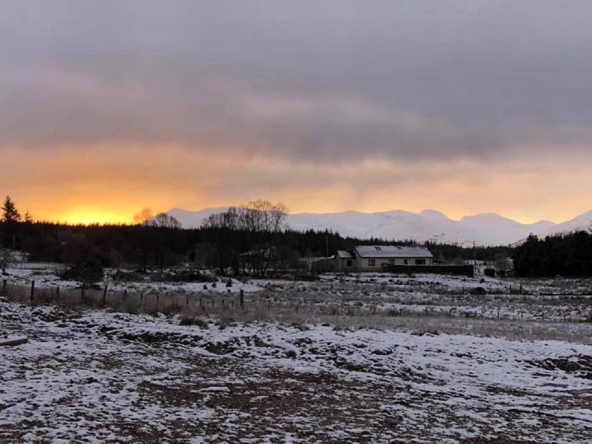 Stronaba Croft Cabins Spean Bridge Exterior photo